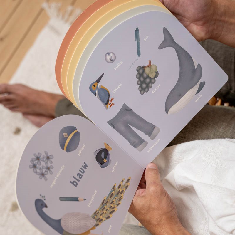 Kinderbuch Regenbogen Malbuch - NL