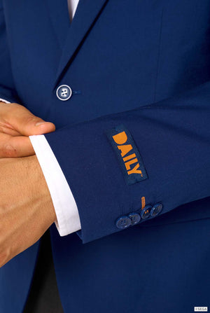 Close-up of a blue suit jacket with the DAILY brand label on the sleeve