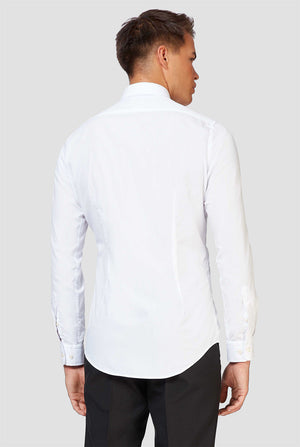 Man wearing white dress shirt