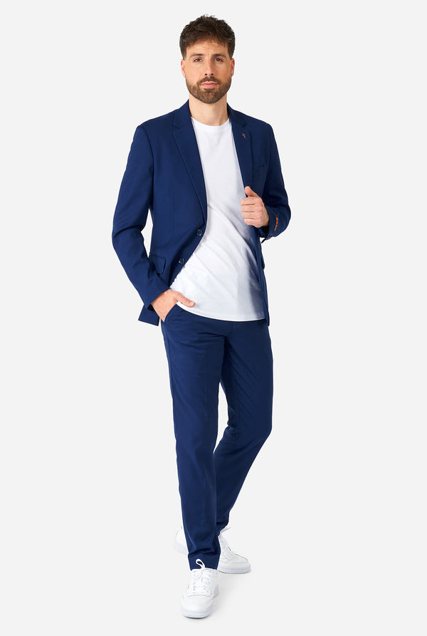 Man wearing casual blue business suit