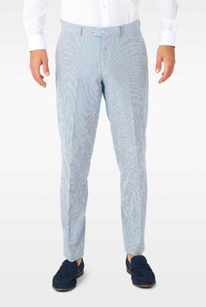 Man wearing stripped blue and white seer sucker suit