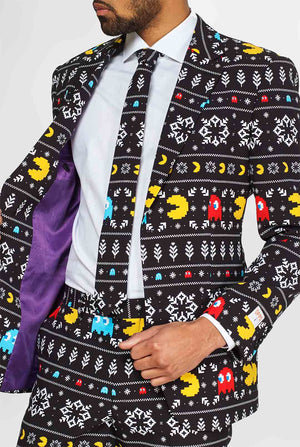 Pac-Man suit with Christmas theme worn by man