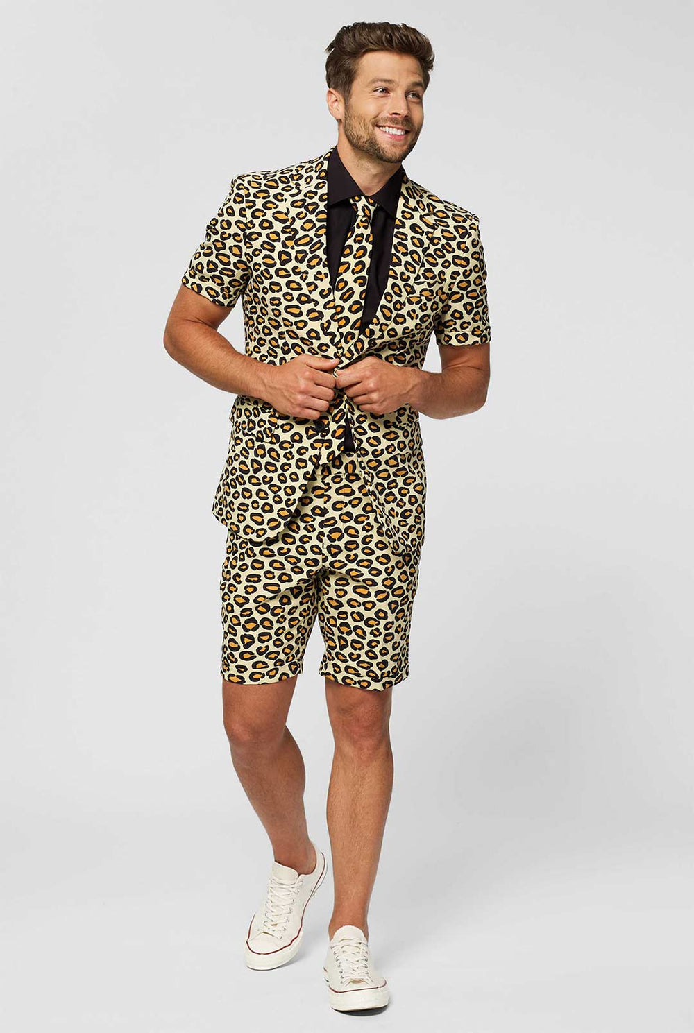 Man wearing summer suit with leopard print